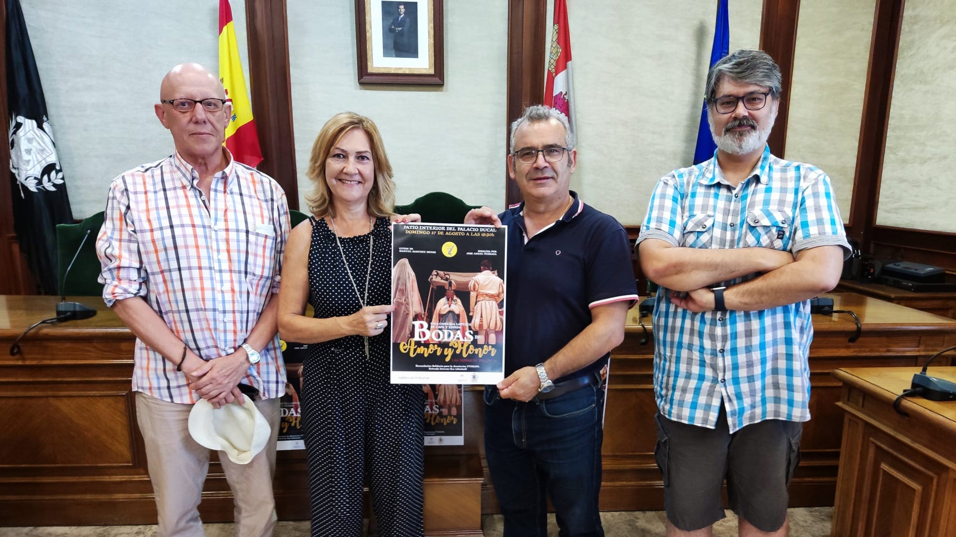 El Palacio Ducal de Béjar acoge este domingo una obra con carácter